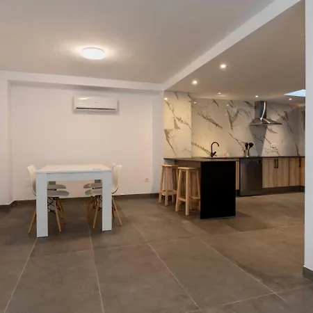 Borriana Apartment *